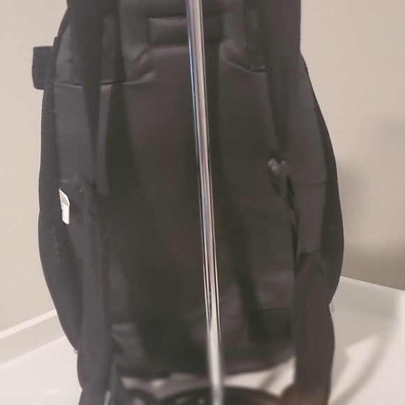 PAWBOO black pet carrier backpack - Picture 3 of 5